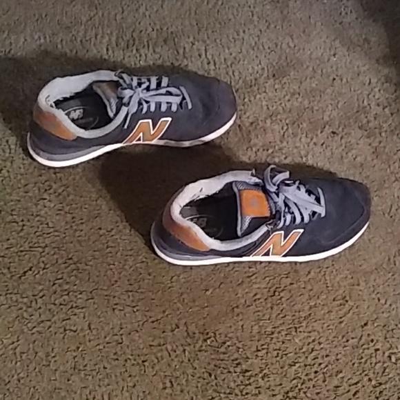 Sneakers - Picture 2 of 3